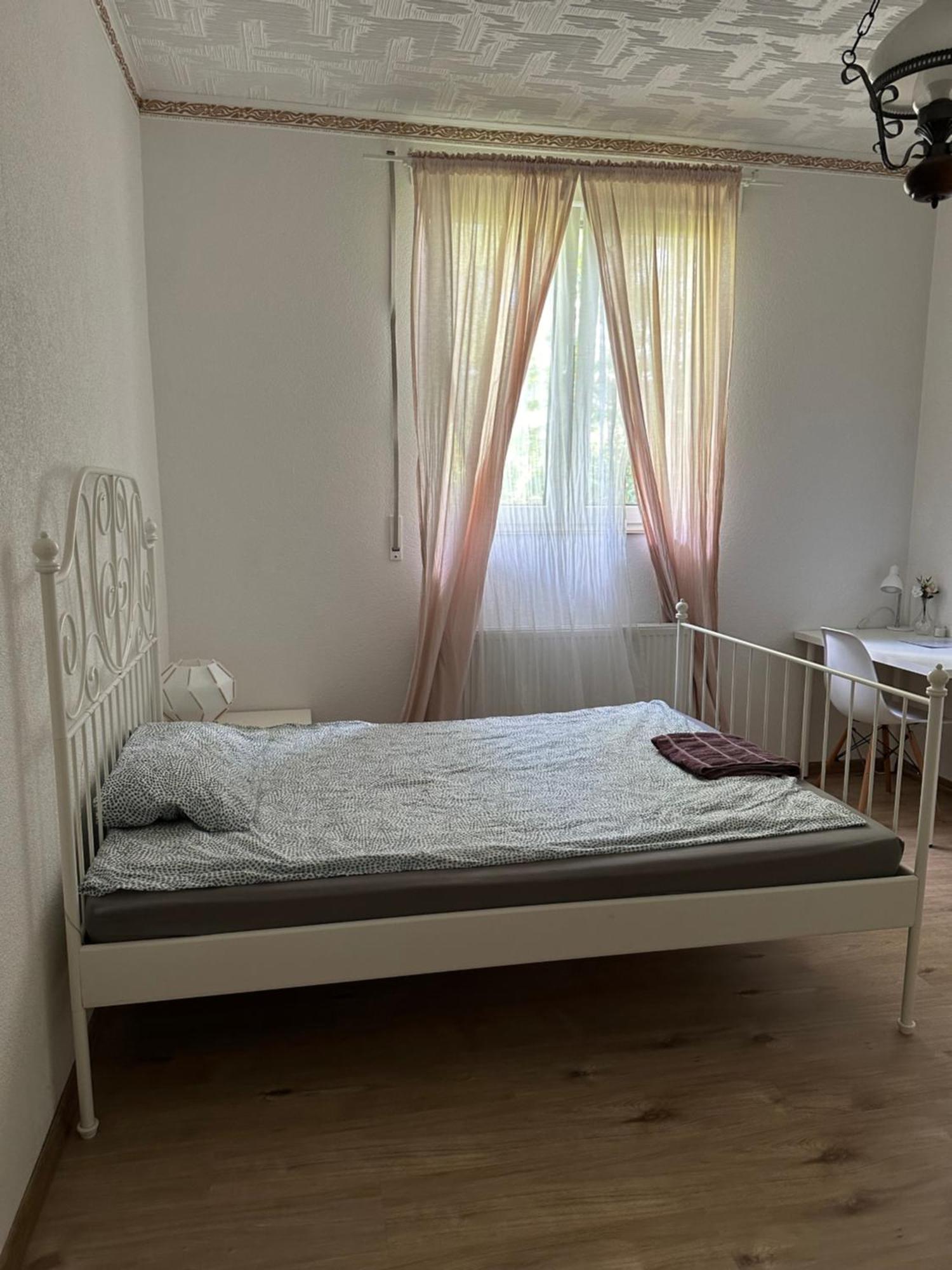 A&E Rooms Fernwald エクステリア 写真