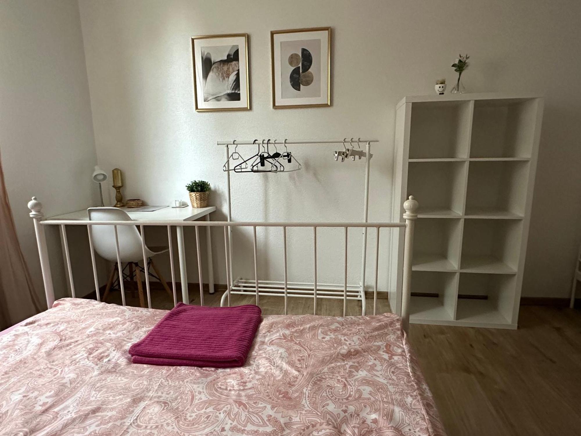 A&E Rooms Fernwald エクステリア 写真